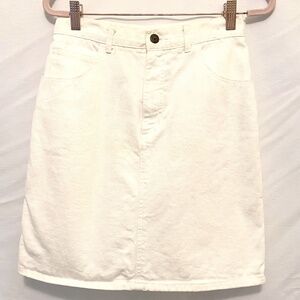 white Guess jeans skirt knee or above size 30 Georgio Marciano